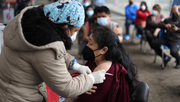 La jornada de vacunación COVID-19 continúa en Lima y Callao. (Foto: GEC)