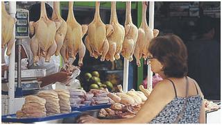 Precio del pollo sube en los mercados por creciente demanda de los restaurantes  