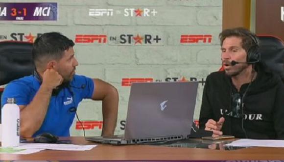 Kun Agüero pregunta al Pollo Vignolo si es de Boca Juniors en plena transmisión: "Pero... vos sos bostero?". (Foto:  Captura)