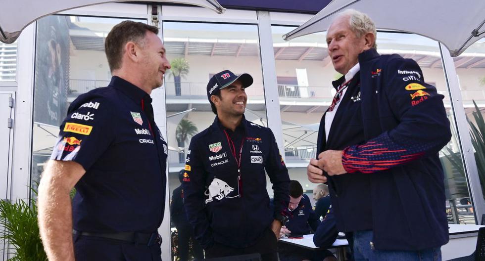 Horner, Pérez y Helmut Marko, los protagonistas en la última semana en Red Bull. (Foto: AFP)