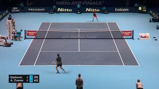 El magnífico punto de Zverev ante Djokovic que le dio el título de Torneo de Maestros