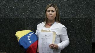 Venezolanos entregaron a la cancillería informes contra el régimen de Maduro