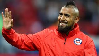 Barcelona oficializó el fichaje del mediocampista chileno Arturo Vidal