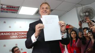 Jorge Muñoz es proclamado alcalde de Lima por el JEE de Lima Centro