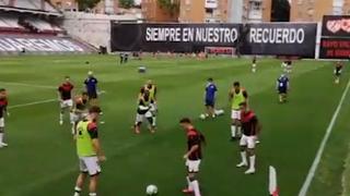 Luis Advíncula la pasó mal en el ‘rondo’ del Rayo Vallecano antes del partido 