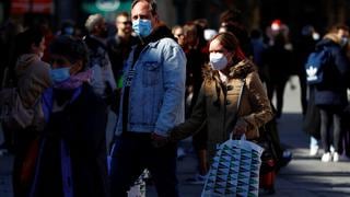 Coronavirus en España: el uso de mascarillas se  resiste en Madrid, pese al fin de su obligatoriedad 