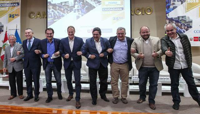 Candidatos a la alcaldía de Lima participaron de evento sobre seguridad ciudadana y criticaron ausencia de Reggiardo y Belmont en debates. (Foto: Alessandro Currarino)