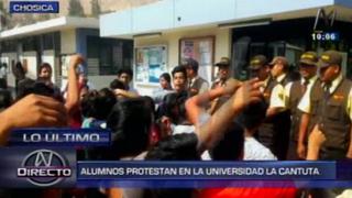 Chosica: más de 150 alumnos toman universidad La Cantuta
