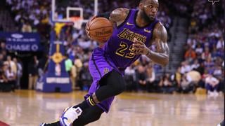 Sin LeBron James desde el tercer cuarto, paliza de los Lakers 127-101 a los Warriors en el Oracle Arena