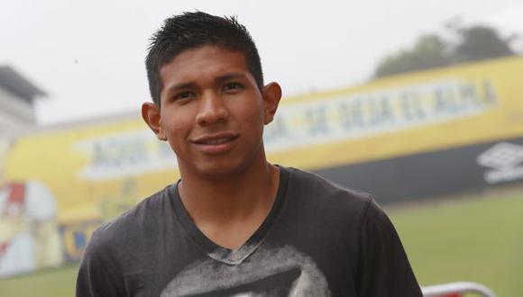 Edison Flores descartó regresar a Universitario para el 2017