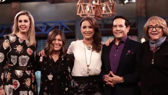 Atala Sarmiento, Martha Figueroa, Aurora Valle, Juan José Origel y Carmen Armendariz. (Foto: GDA / El Universal de México)