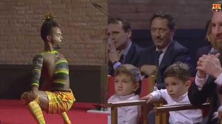 La insólita reacción del hijo de Leo Messi al observar al contorsionista del Cirque du Soleil | VIDEO