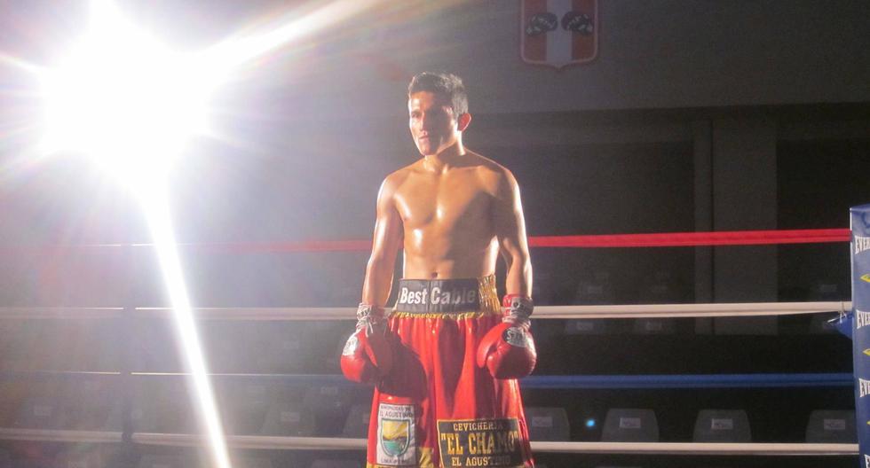 El boxeador peruano quiere unirse a los campeones del mundo. (Foto: Facebook de Astuvilca)
