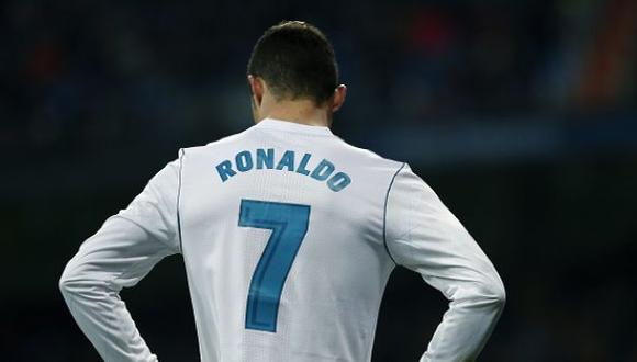 Cristiano Ronaldo se unió al selecto grupo de estrellas como Raúl González, Butragueño y Juanito en vestir la 7 del Real Madrid | Foto: agencias