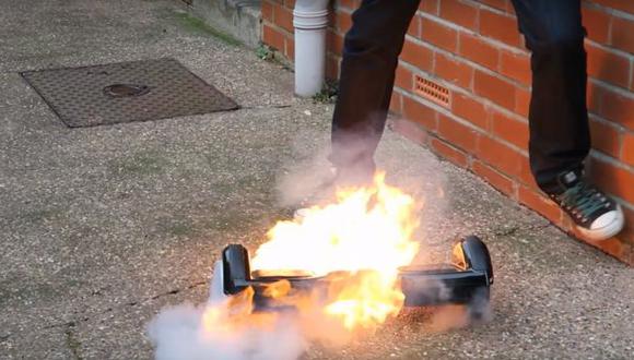 Hoverboard se incendia en pleno unboxing [VIDEO]