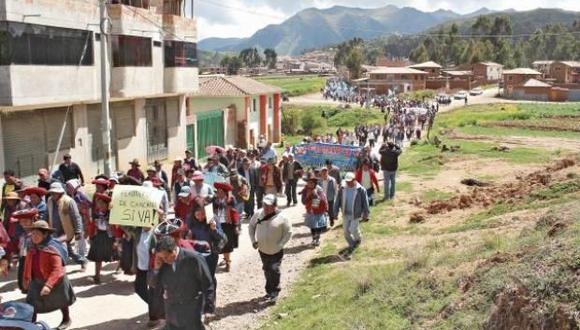 El 31 de enero empezó una marcha tras la suspensión de la firma de la adenda de Chinchero. Esta medida será retomada en las próximas horas en Cusco. (Archivo El Comercio)