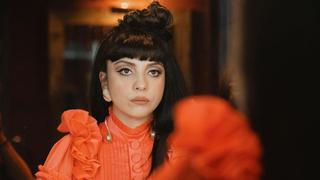 Mon Laferte confiesa que su disco “1940 Carmen” es hormonal e improvisado