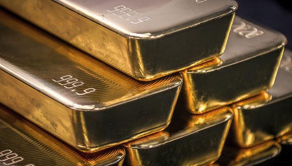 Los precios del oro caían el viernes más de un 1%. (Foto: AFP)