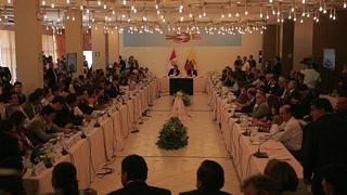 Ministros del Perú y Ecuador se reúnen para revisar pactos