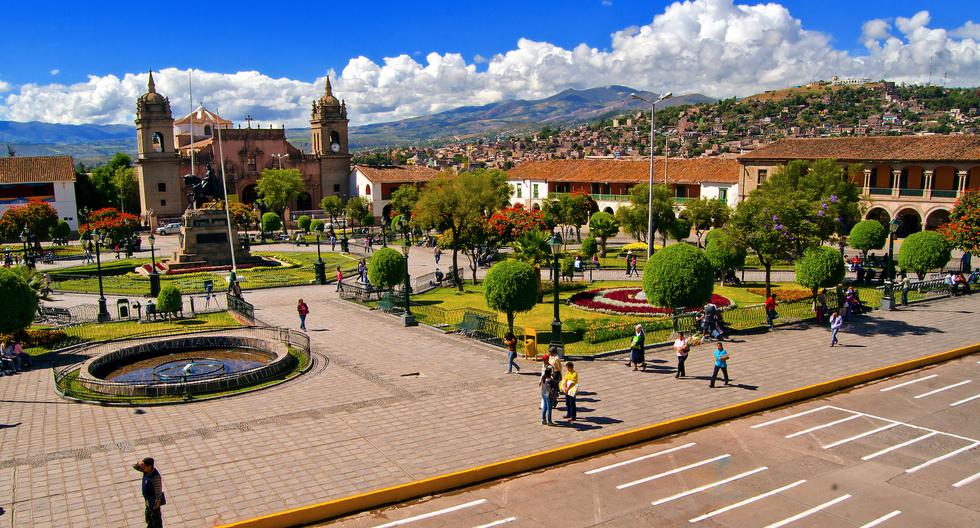 La ciudad de Ayacucho está a 2.761 m.s.n.m. A tu llegada, conviene descansar un par de horas para aclimatarte.