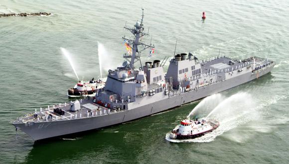 Disparan misiles contra buques de guerra de EE.UU. en Mar Rojo