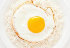 Arroz con huevo frito: una manera saludable para no privarte de este antojo