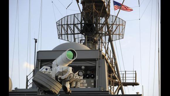 El USS Ponce opera en el golfo Pérsico y es el primer barco que cuenta con un canón de rayo láser. (Reuters).