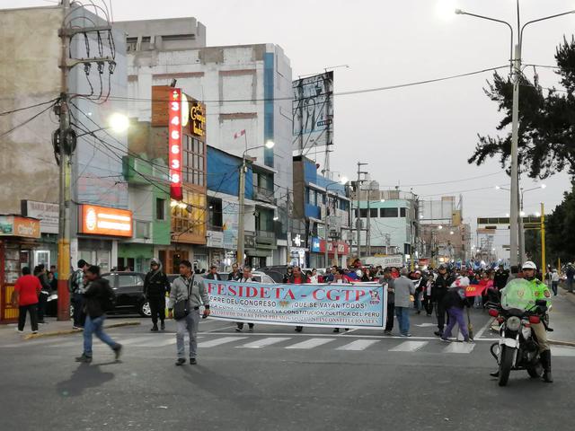 #QueSeVayanTodos: así se desarrolló la marcha en Trujillo.