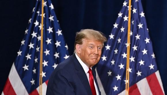El expresidente de Estados Unidos y aspirante presidencial republicano Donald Trump en Des Moines, Iowa, el 15 de enero de 2024. (Foto de Jim WATSON / AFP)