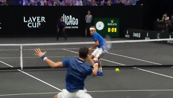 YouTube: Djokovic golpeó a Federer con un pelotazo y ambos terminaron riendo. (Foto:Captura de pantalla)