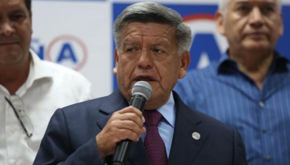 César Acuña se desempeñó como gobernador regional de La Libertad de enero a octubre del 2015. (Foto: Archivo El Comercio)