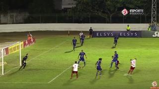 Increíble golazo de taco en el fútbol brasileño (VIDEO)