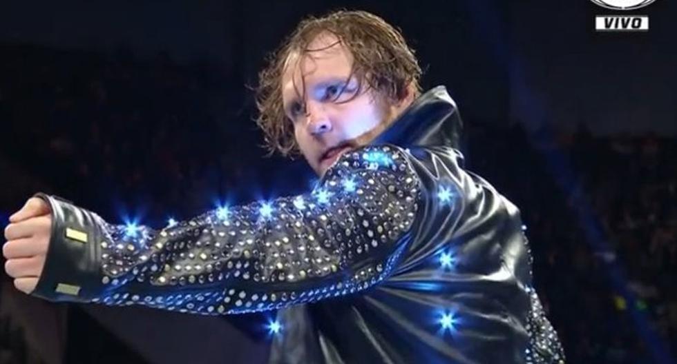 Dean Ambrose destruyó la casaca de Chris Jericho en Monday Night Raw | Foto: WWE