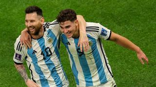 Fernando Batista: “La conexión entre Messi y Julián Álvarez podría ser como la de Maradona y Caniggia”