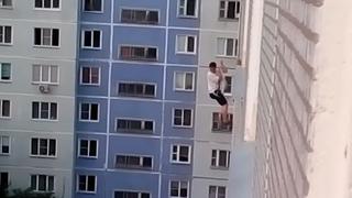 YouTube: ‘Romeo ruso’ bajó del techo y no encontró a su amada