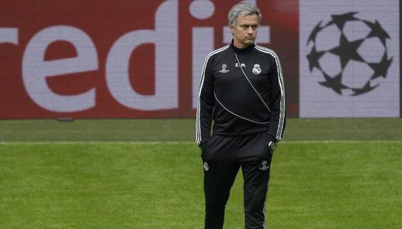 Según el diario 'The Sun', José Mourinho y Real Madrid ya comenzaron a negociar. (Foto: AFP).