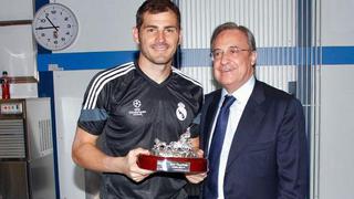 Iker Casillas recibió reconocimiento en el vestuario del Madrid