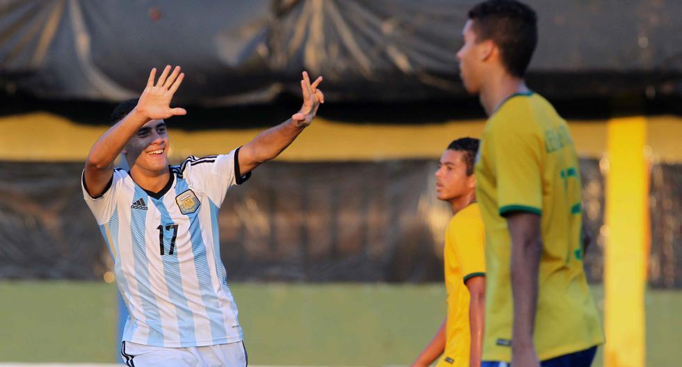 Argentina se llevó la victoria ante Brasil y suma sus primeros tres puntos. (Foto: EFE)