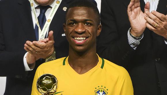 La llegada de Vinicius Junior al Real Madrid se dará en el 2019. Por mientras, el joven delantero se mantendrá en Flamengo. (Foto: AFP)