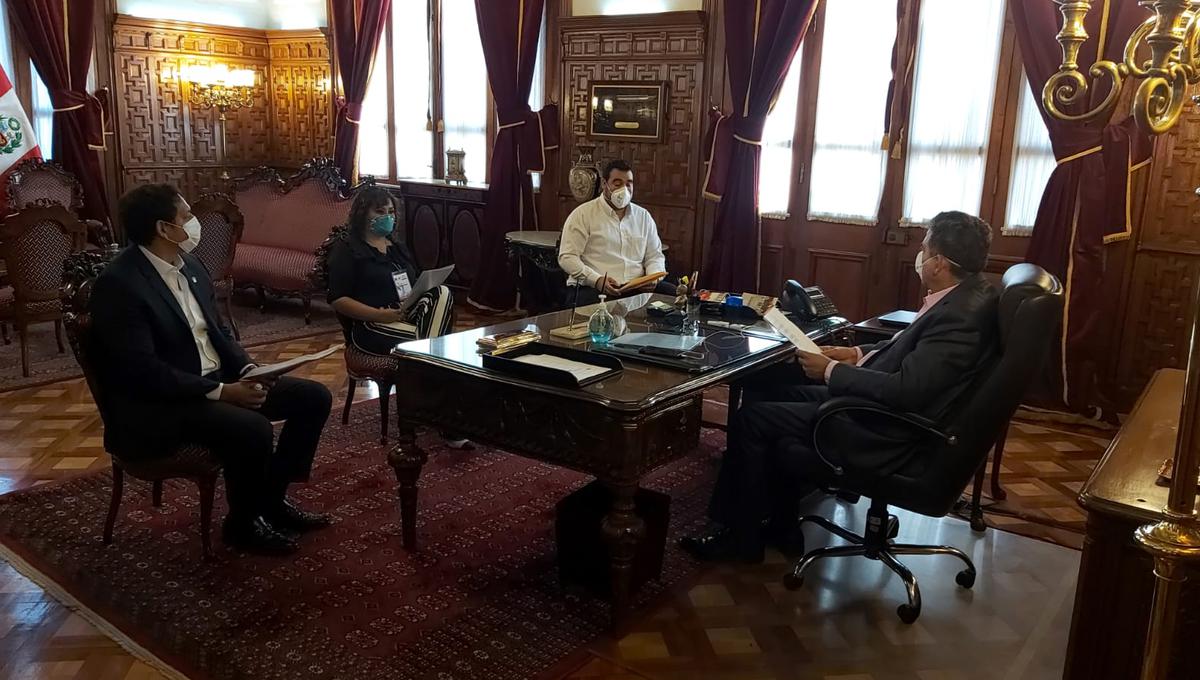 Desde las 7:30 de la mañana se reunió al Mesa Directiva del Congreso, previo a la Junta de Portavoces que convocó para las 10 de la mañana (Foto: Difusión)