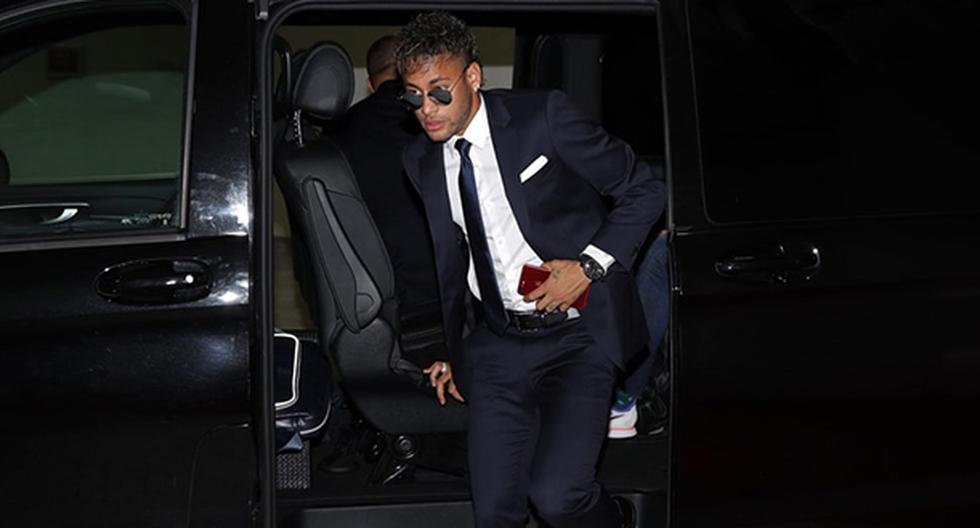 Barcelona tomó una polémica decisión tras la salida de Neymar hacia el Paris Saint Germain. Seguramente se dará un lio legal entre el club y el brasileño. (Foto: PSG)