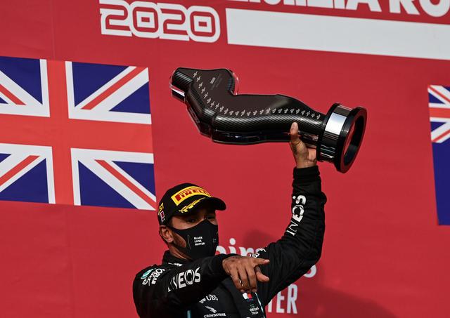 Lewis Hamilton ganó en Imola y Mercedes sumó 7º título de constructores