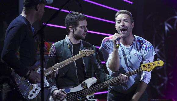 La agrupación Coldplay sorprendió al público de Zúrich con un invitado de lujo sobre el escenario. (Foto: Ronny HARTMANN / AFP)