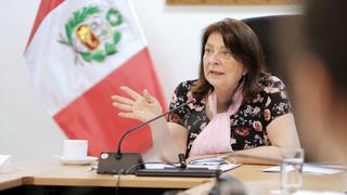 Ministra de la Mujer: “Walter Gutiérrez debilita a la Defensoría del Pueblo”