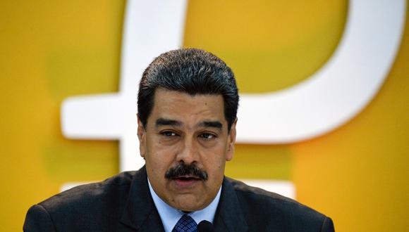 Con el respaldo de las reservas de crudo, el presidente venezolano, Nicolás Maduro, lanzó la criptomoneda petro el mes pasado. (AFP).