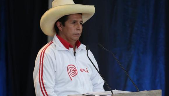 El candidato presidencial de Perú Libre, Pedro Castillo, negó ser machista y rechazó los delitos de feminicidio | Foto: Hugo Pérez / @photo.gec