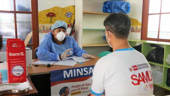 El proceso de vacunación inició hace dos semanas en todas las regiones del país. (Foto: Minsa)