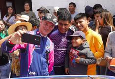 Con el cariño del público: así celebraron los pilotos terminar Caminos del Inca