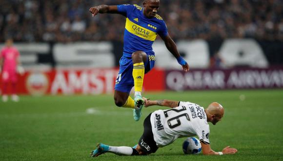 Luis Advíncula sufrió una lesión. (Foto: Reuters)