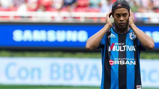 Ronaldinho tarda en regresar a México y Querétaro se incomoda